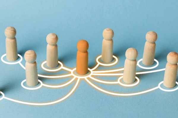 Image for article 'PR: The Persuasion Game'