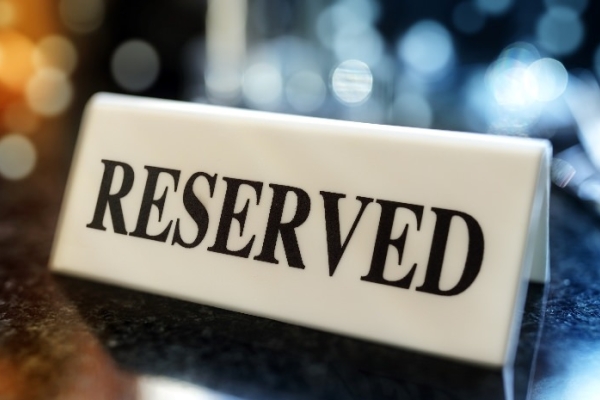 Image for article 'Exclusivity clauses: What are they and issues to consider before signing one'