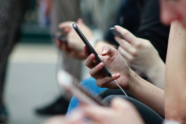 Image for article 'The Splendour of Social Media'